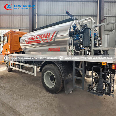Shacman L3000 6m³ Capacity Asphalt Distributor Truck with Uniform Spraying System and Integrated Heating System