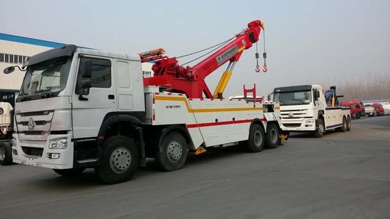 Howo 8X4 371HP Heavy Duty Tow Truck , Broken Cars Recovery Tow Truck