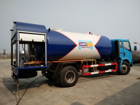 HOWO Bobtail LPG Gas Tanker Truck Tank Transport Truck 15000 Liter 6 Ton With 2" Truck Hydraulic Pump