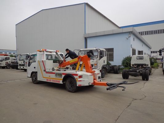 ISUZU 3t Breakdown Wrecker Tow Truck Light  Duty Vehicle With 98hp Engine