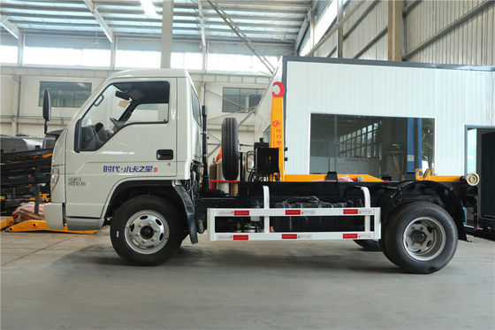 Forland Roll On Roll Off Garbage Dump Truck , 3 Ton Small 3cbm Hook Bin Truck