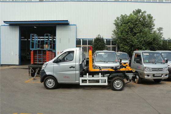 Hook Lift Dumpster Waste Removal Trucks 2 Ton Chang'An 2 Cbm With Roll On Off Container