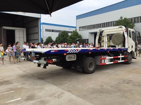 FAW 4 Ton Emergency Wrecker Tow Truck 6.2 Meters Plate Towing Recovery