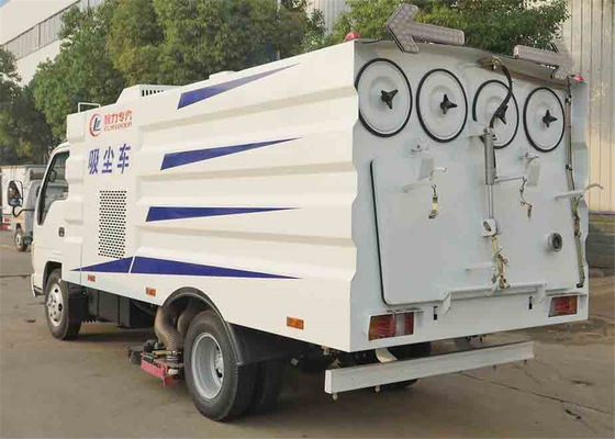 5CBM Vacuum Road Sweeper Truck 4CBM Garbage Bin 1CBM Water Bin For Road Cleaning