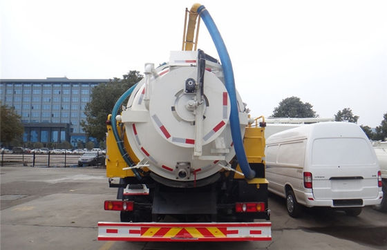 Sewage Vacuum Suction Truck With 4000 Liters High Pressure Cleaning Water Tank
