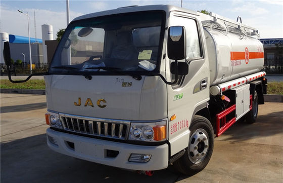 JAC 4x2 5000 Liters Mobile Oil Dispenser Truck Fuel Refueling Truck For 2 People