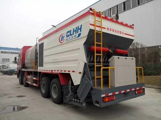 HOWO Road Construction Bitumen Tank And Gravel Synchronous Slurry Seal Chip Sealer Truck