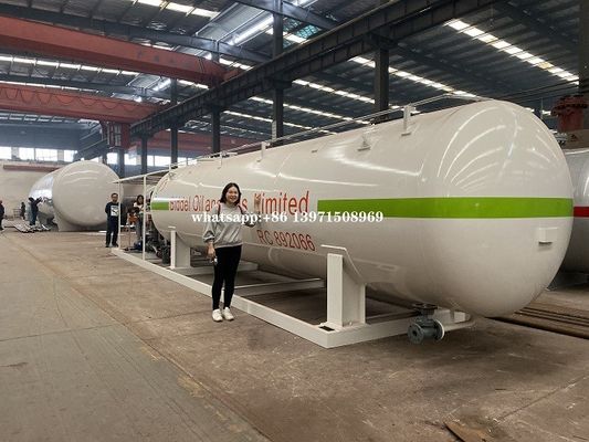 20cbm 20000 Liters Large LPG Storage Tanks High Strength With Dispenser Equipment